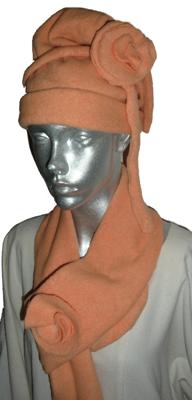 MCO Handcrafted fleece Turwrap and scarf set